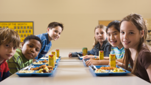 kids in school cafeteria