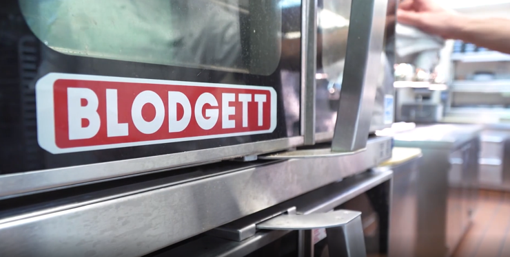 Blodgett logo on Hydrovection oven door